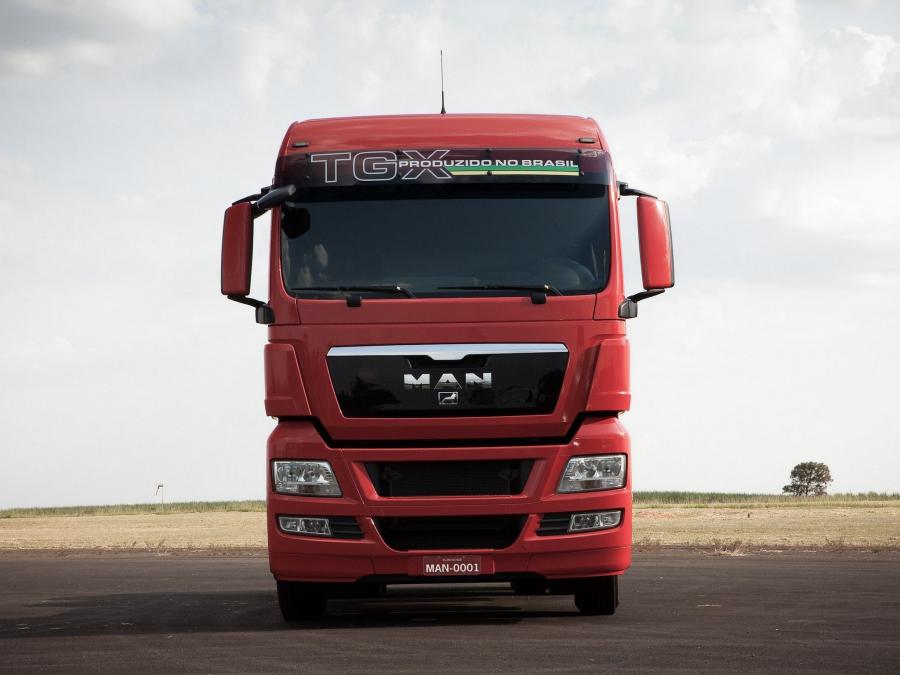  MAN TGX 33.440 2012 года  (фото 4 из 8)